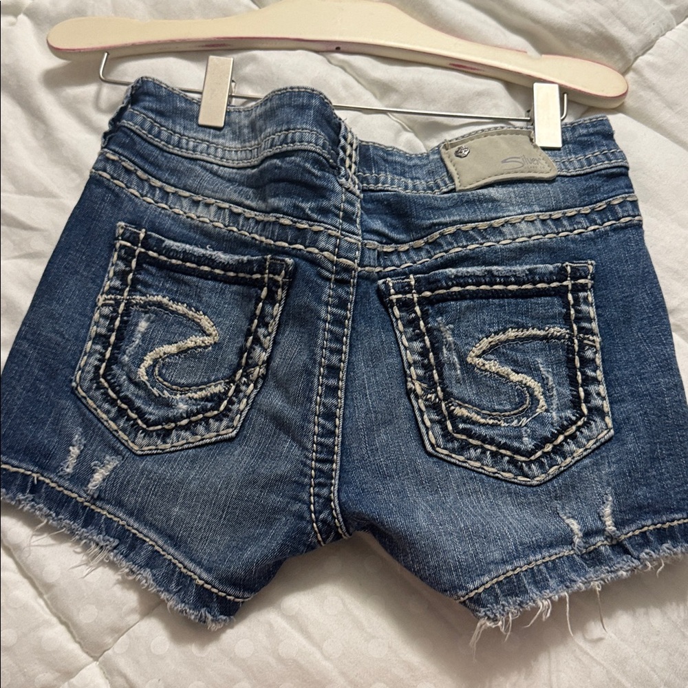 Silver Jeans Shorts Aiko Sz: 26 - Picture 2 of 4